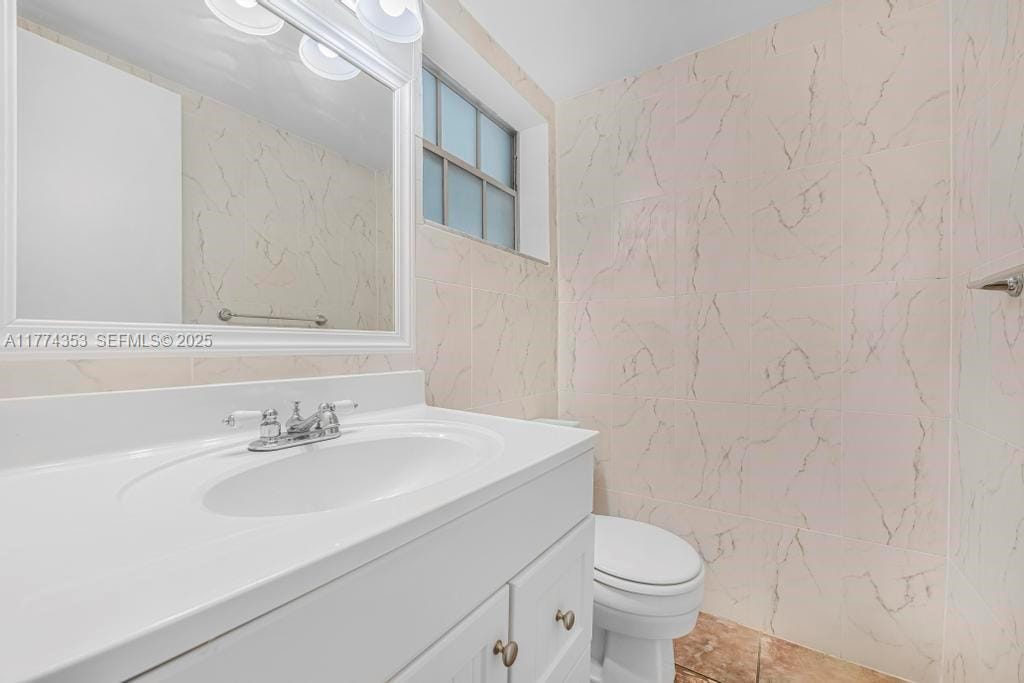 1101 Hillcrest Court 315, Hollywood, FL 33021 photo 12