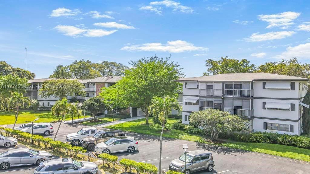 1101 Hillcrest Court 315, Hollywood, FL 33021 photo 25