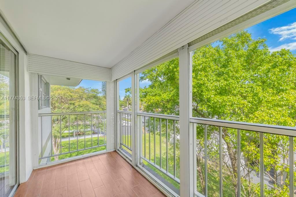 1101 Hillcrest Court 315, Hollywood, FL 33021 photo 8