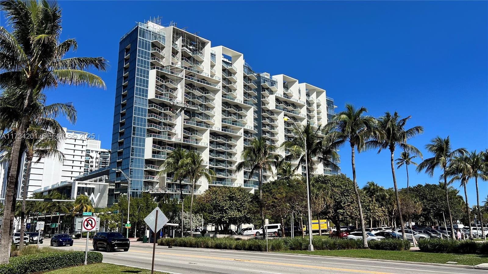 2201 Collins Avenue 1102, Miami Beach, FL 33139 photo 1