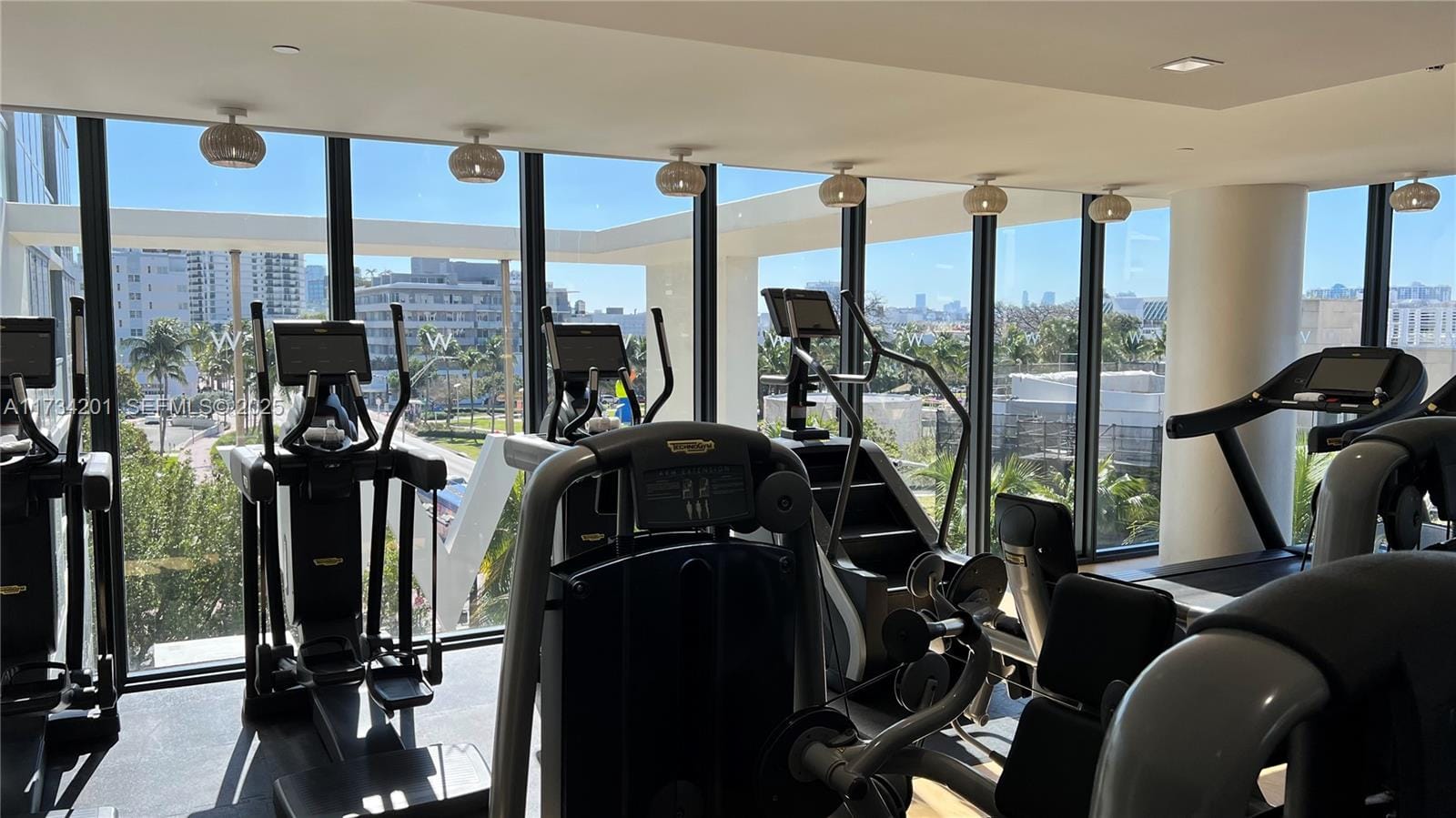 2201 Collins Avenue 1102, Miami Beach, FL 33139 photo 25