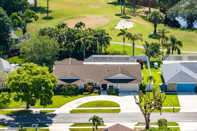 3127 Lakeview Drive, sold in Lakeview, Delray Beach, FL