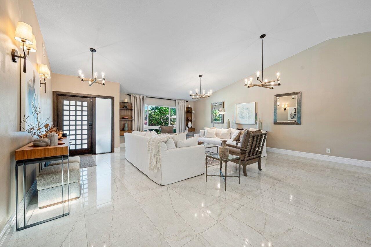 3127 Lakeview Drive — photo 4