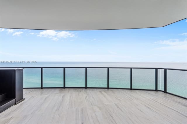 18555 Collins Avenue 2305, Sunny Isles Beach, FL 33160