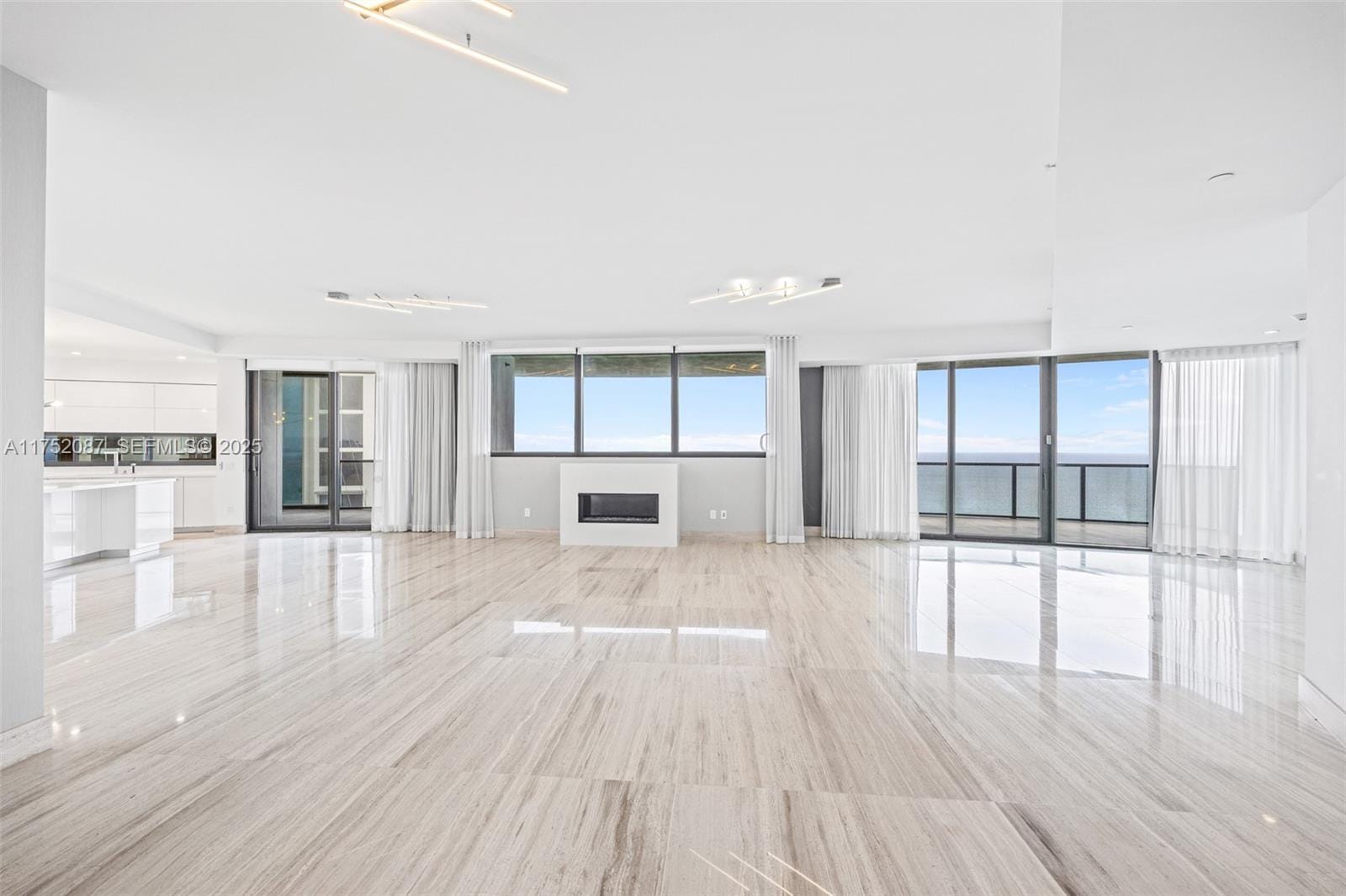 18555 Collins Avenue 2305, Sunny Isles Beach, FL 33160 photo 7