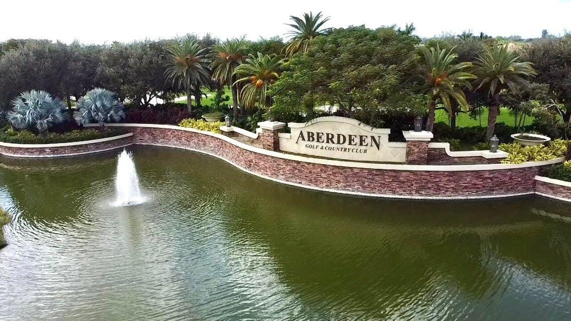 7832 Rockford Road, Boynton Beach, FL 33472