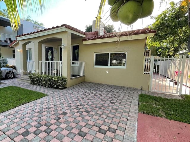 2310 SW 16th Court, sold in Woodside, Miami, FL