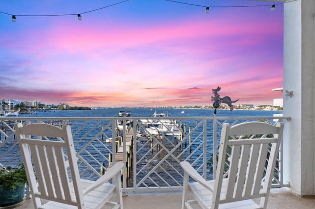 309 E Ocean Avenue 103, Lantana, FL 33462