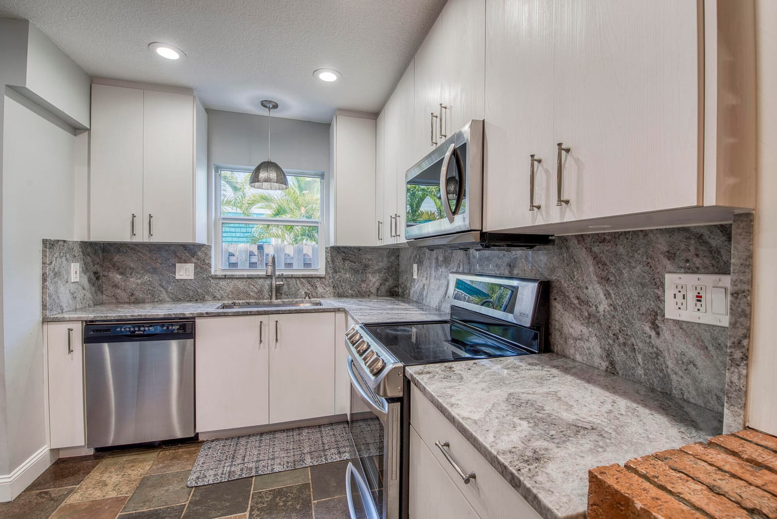 130 S Ocean Breeze, Lake Worth Beach, FL 33460 photo 17