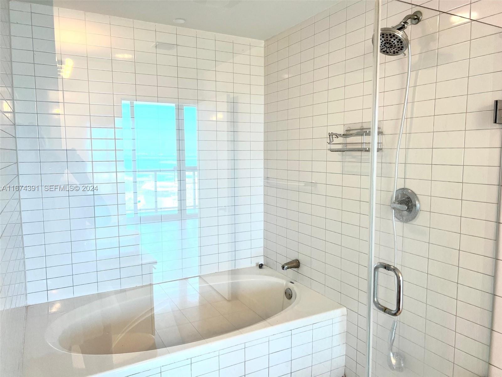 888 Biscayne Boulevard 1811 — photo 11