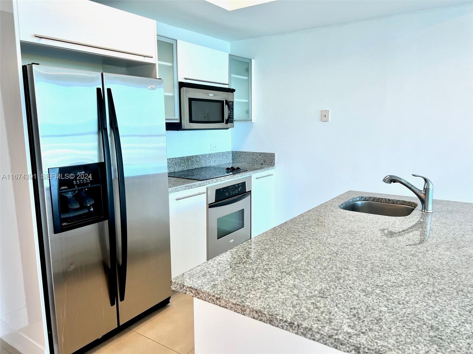 888 Biscayne Boulevard 1811 — photo 6