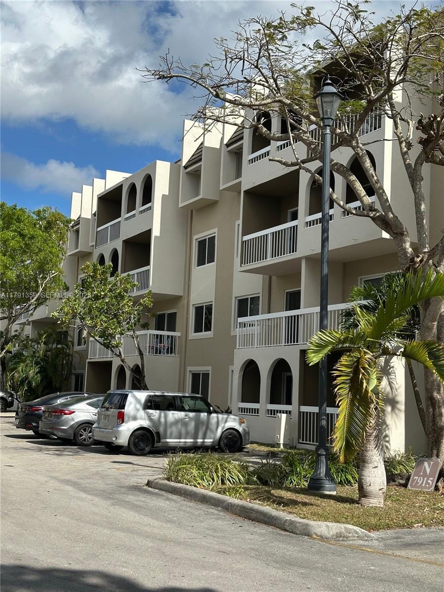 7740 Camino Real G-409, Miami, FL 33143