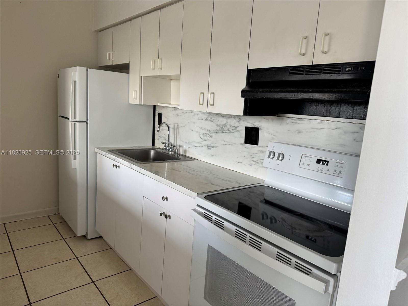 7400 W 20th Avenue 416, Hialeah, FL 33016