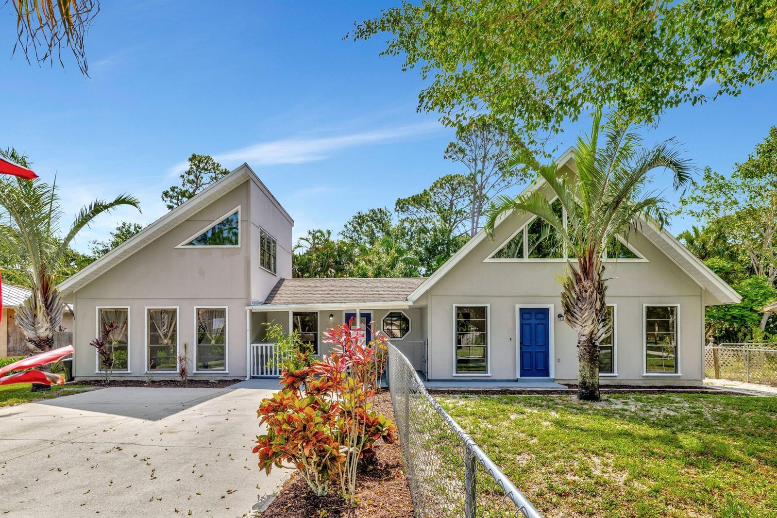 5404 Sunset Boulevard, Fort Pierce, FL 34982 photo 2