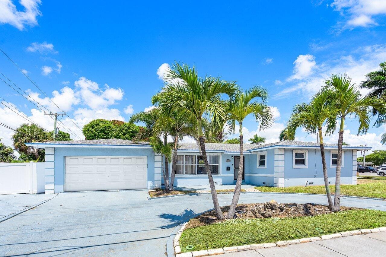 1209 N Australian Avenue, West Palm Beach, FL 33401 photo 2