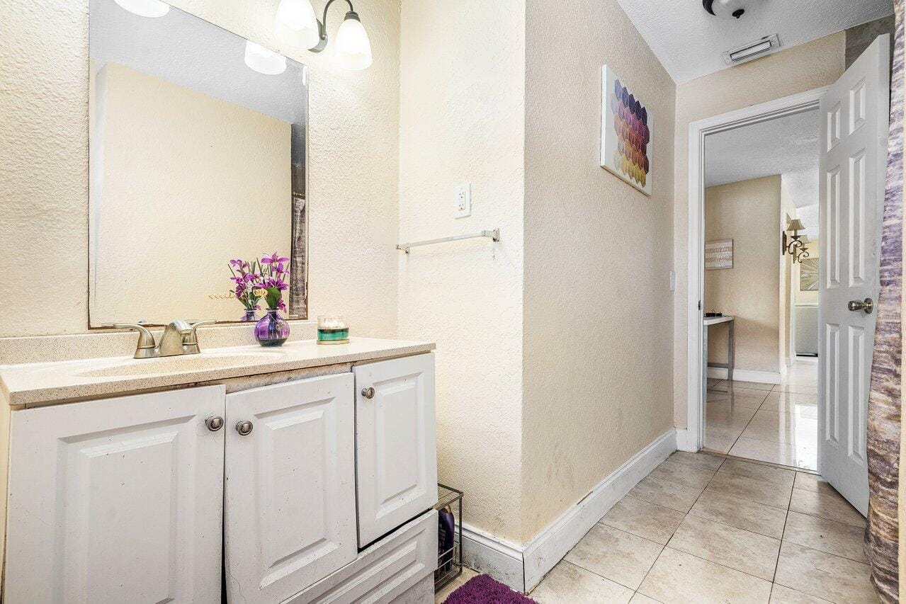 1209 N Australian Avenue, West Palm Beach, FL 33401 photo 18