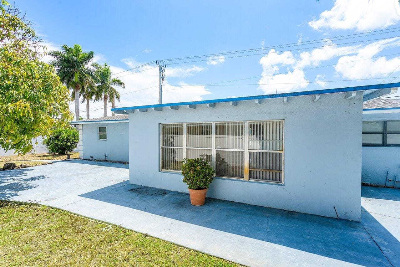 1209 N Australian Avenue, West Palm Beach, FL 33401 photo 19