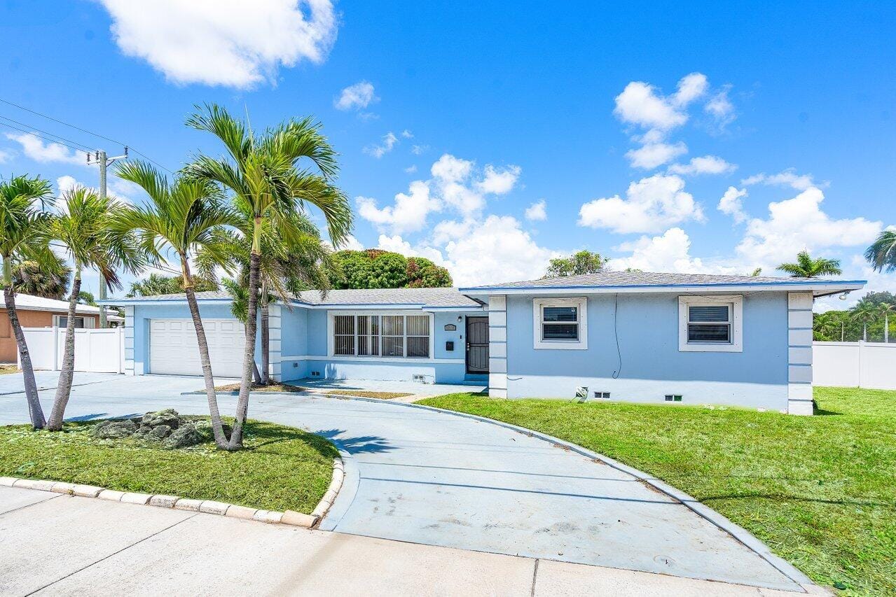 1209 N Australian Avenue, West Palm Beach, FL 33401 photo 3