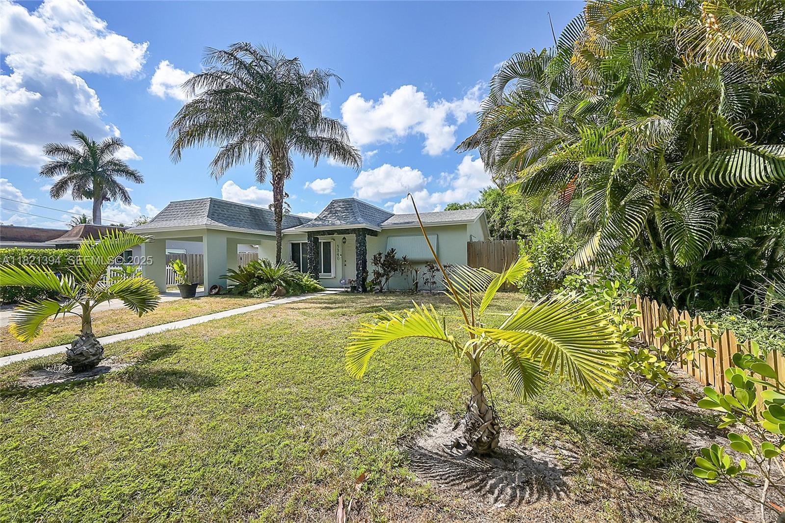 5340 SW 11th Street, Margate, FL 33068