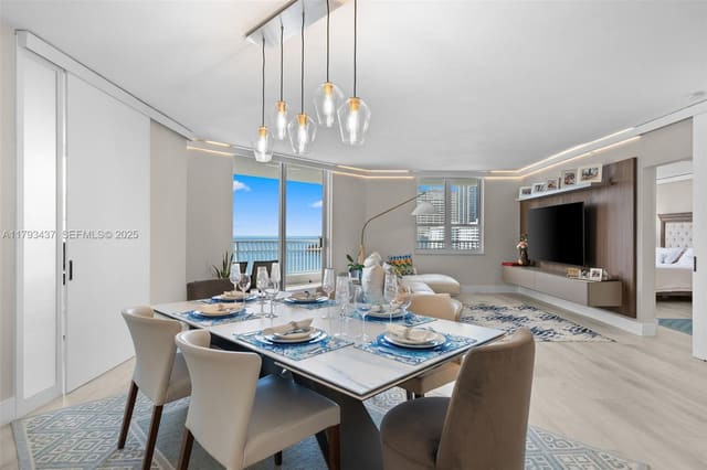 701 Brickell Key Boulevard 1812, Miami, FL 33131