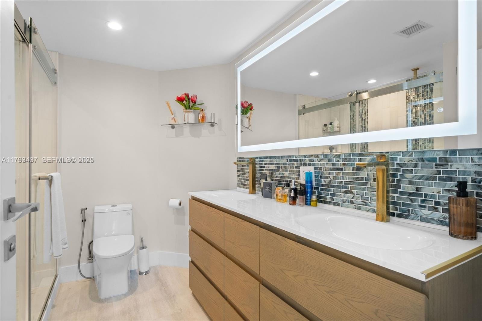 701 Brickell Key Boulevard 1812, Miami, FL 33131 photo 15