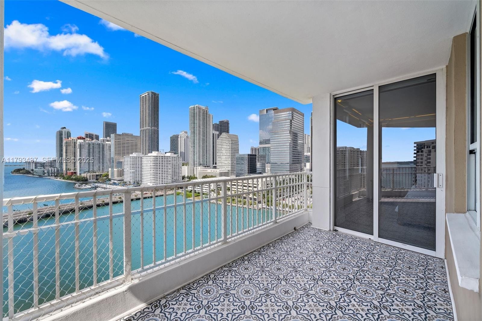 701 Brickell Key Boulevard 1812, Miami, FL 33131 photo 4