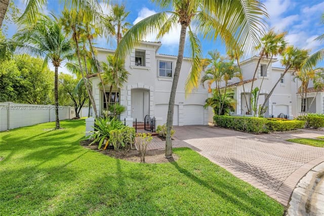 21235 NE 33rd Avenue, Aventura, FL 33180