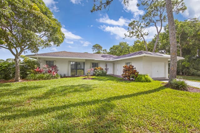 4161 Grove Park Lane, sold in Mnr Forest 2, Boynton Beach, FL