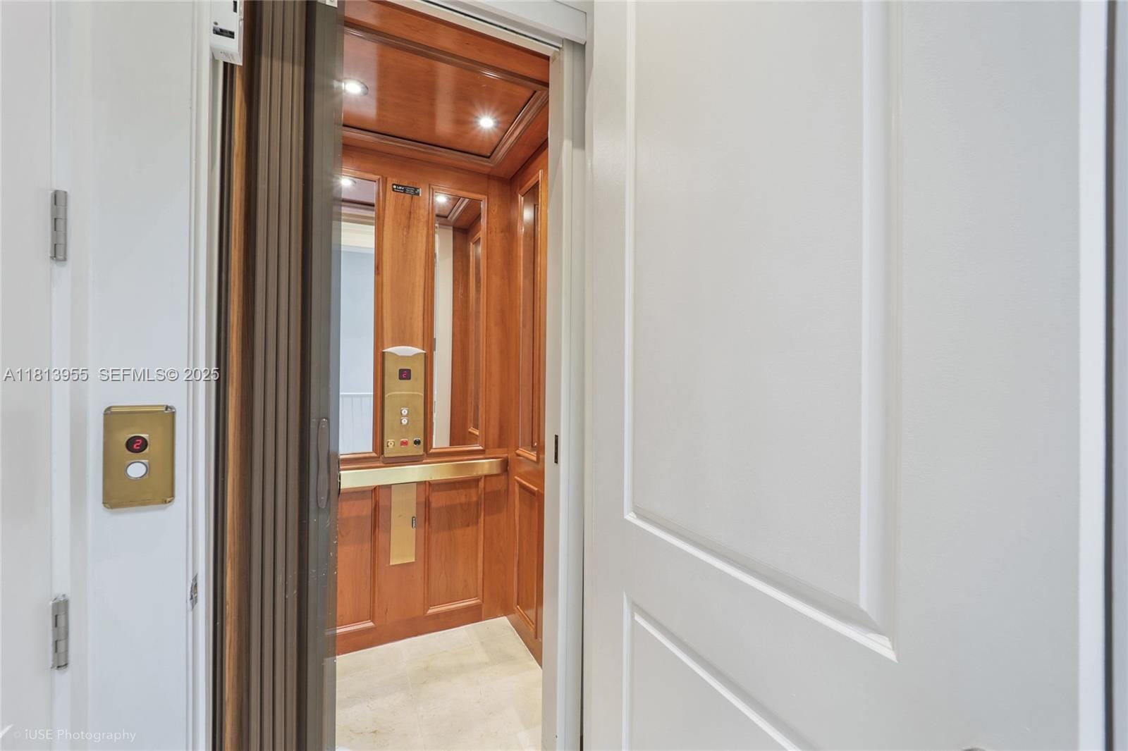 647 Almeria Avenue, Coral Gables, FL 33134 photo 18