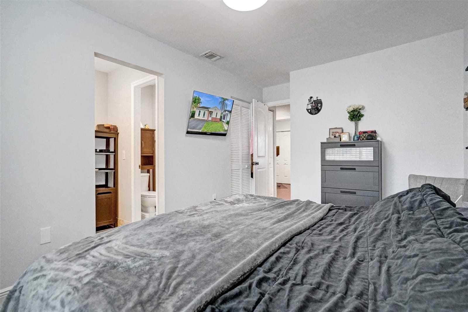 781 W Beckley Square — photo 4