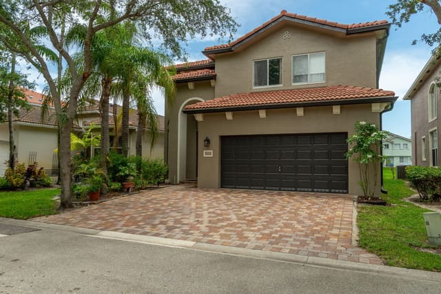 1026 Center Stone Lane, Riviera Beach, FL 33404