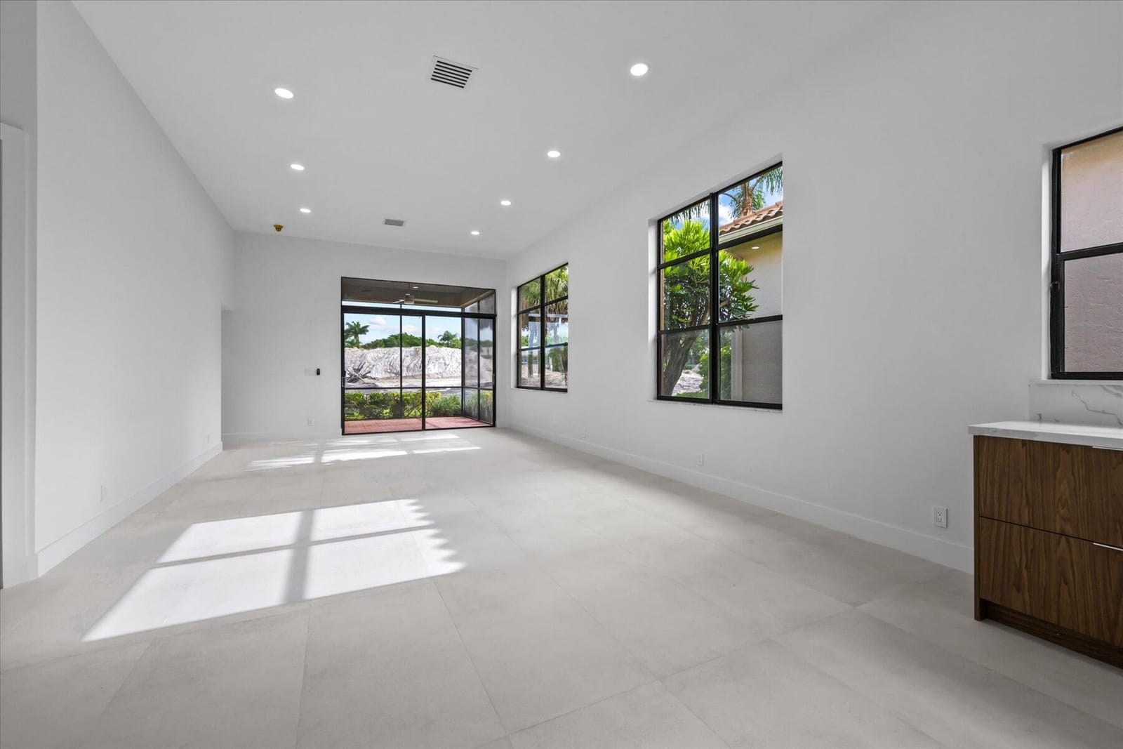 4533 Barclay Fair Way — photo 6