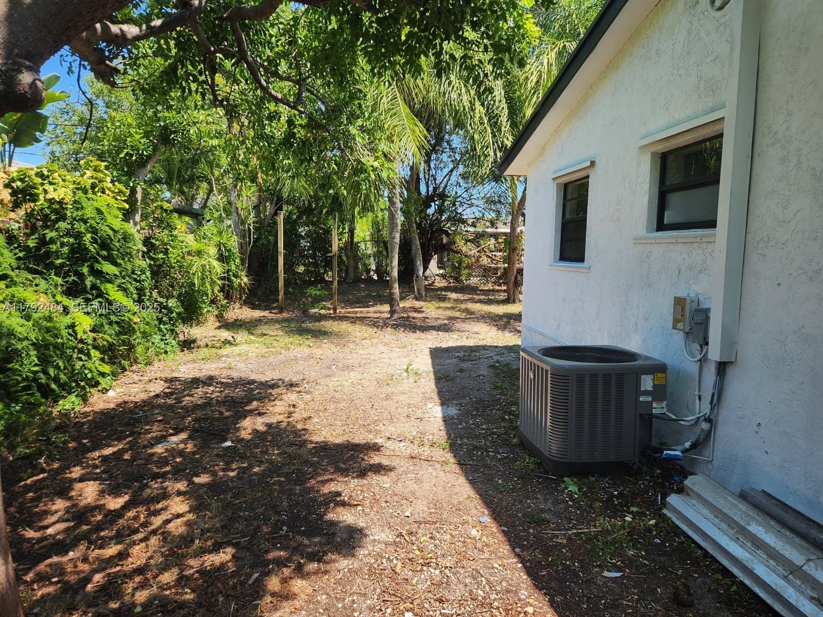 9340 Martinique Drive — photo 3