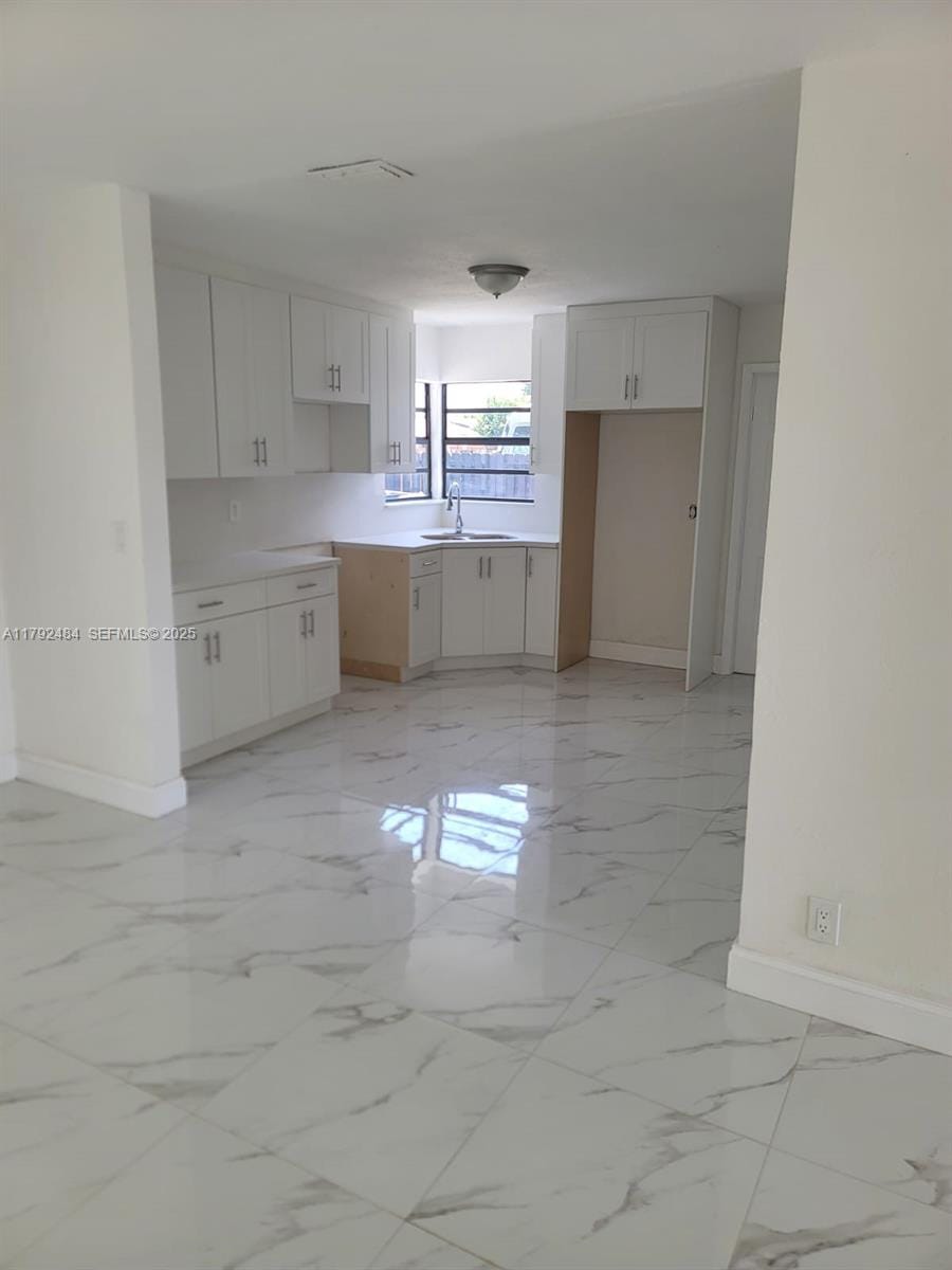 9340 Martinique Drive — photo 8