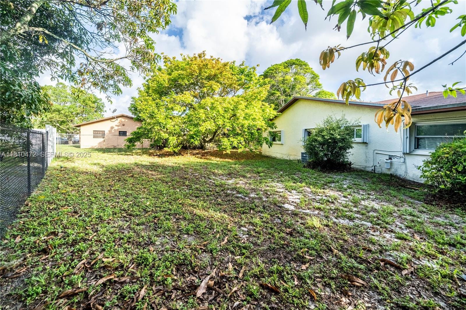 1721 NW 195th Street — photo 5