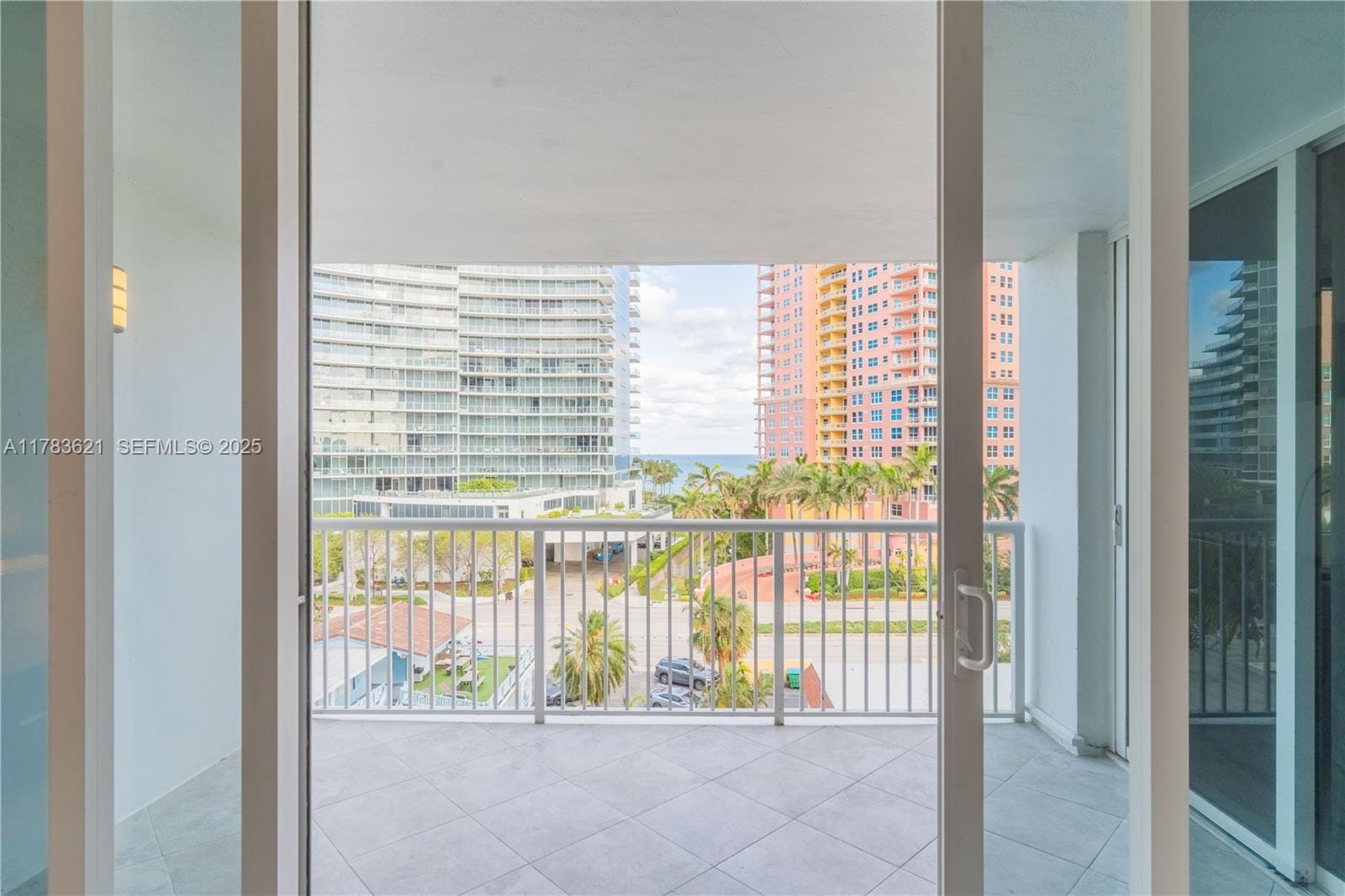 2200 NE 33rd Avenue 7J, Fort Lauderdale, FL 33305 photo 17