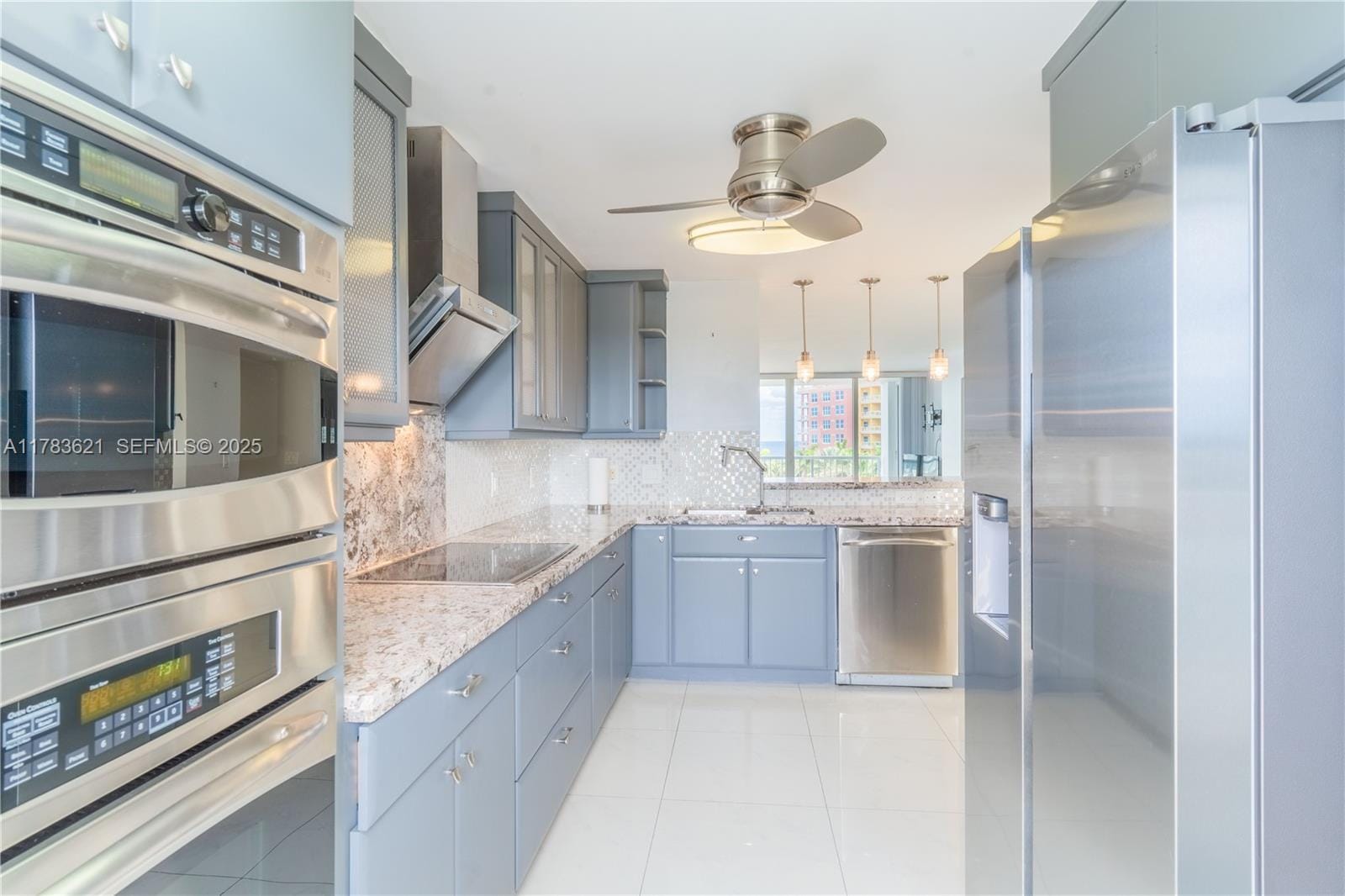 2200 NE 33rd Avenue 7J — photo 3