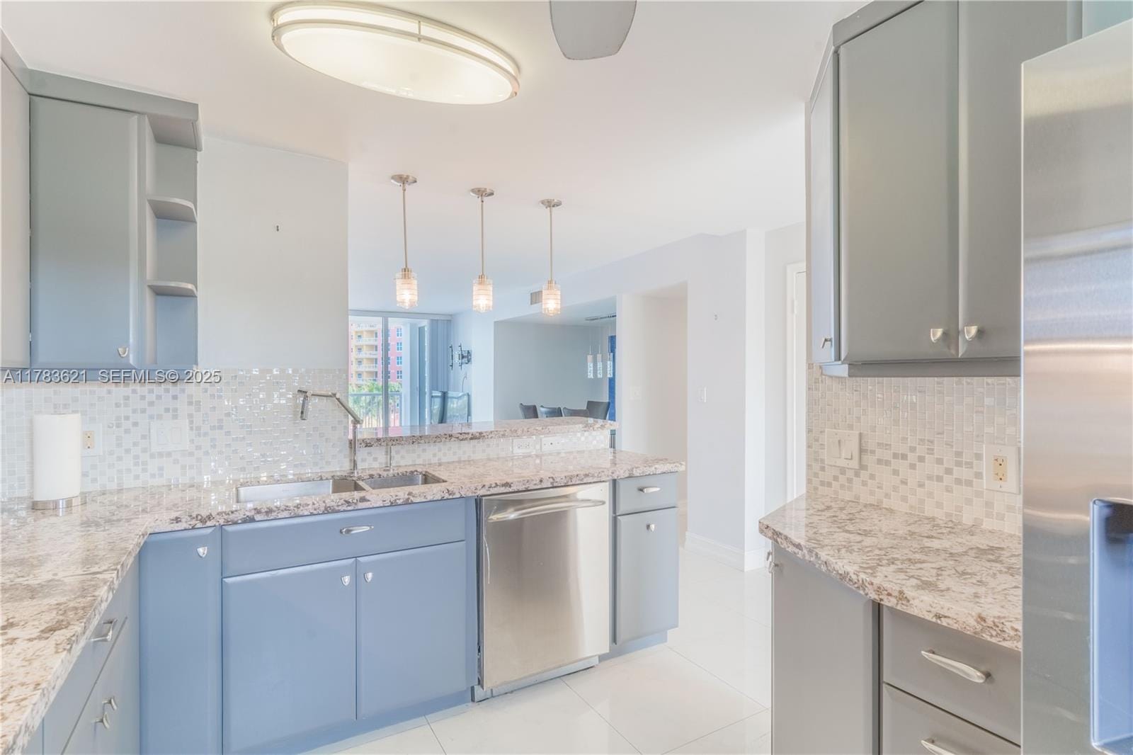 2200 NE 33rd Avenue 7J — photo 7