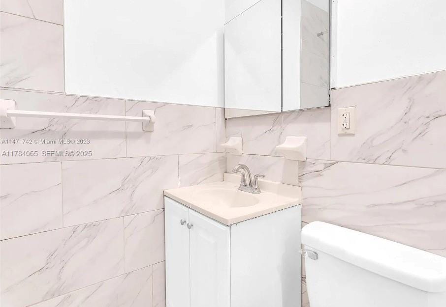 936 NE 132nd Street, North Miami, FL 33161 photo 16