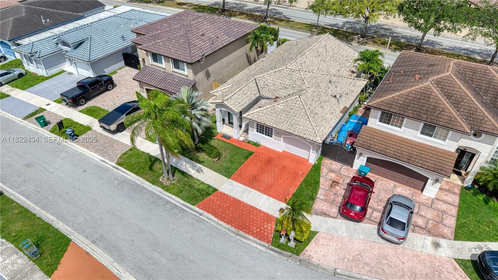 9408 SW 156th Place — photo 5