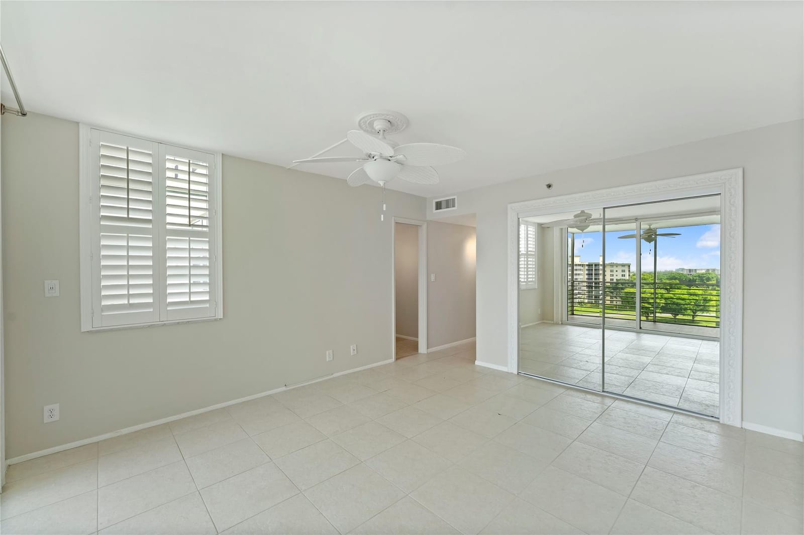 3095 N Course Drive 807, Pompano Beach, FL 33069 photo 13