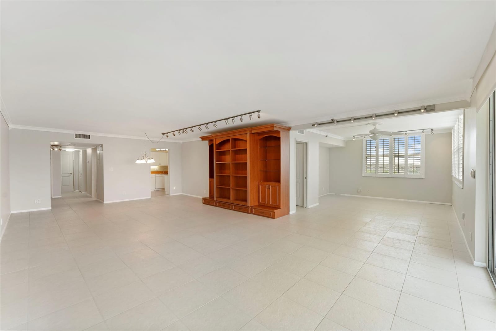 3095 N Course Drive 807, Pompano Beach, FL 33069 photo 9