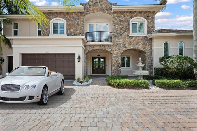 10770 Versailles Boulevard, Wellington, FL 33449