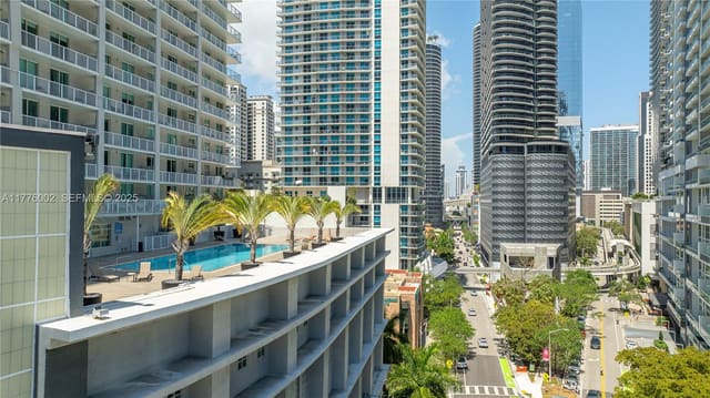 1250 S Miami Avenue 1206, sold in Vue At Brickell Condo, Miami, FL