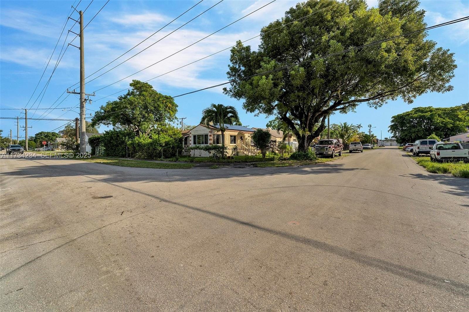 789 NW 76th Street, Miami, FL 33150 photo 17