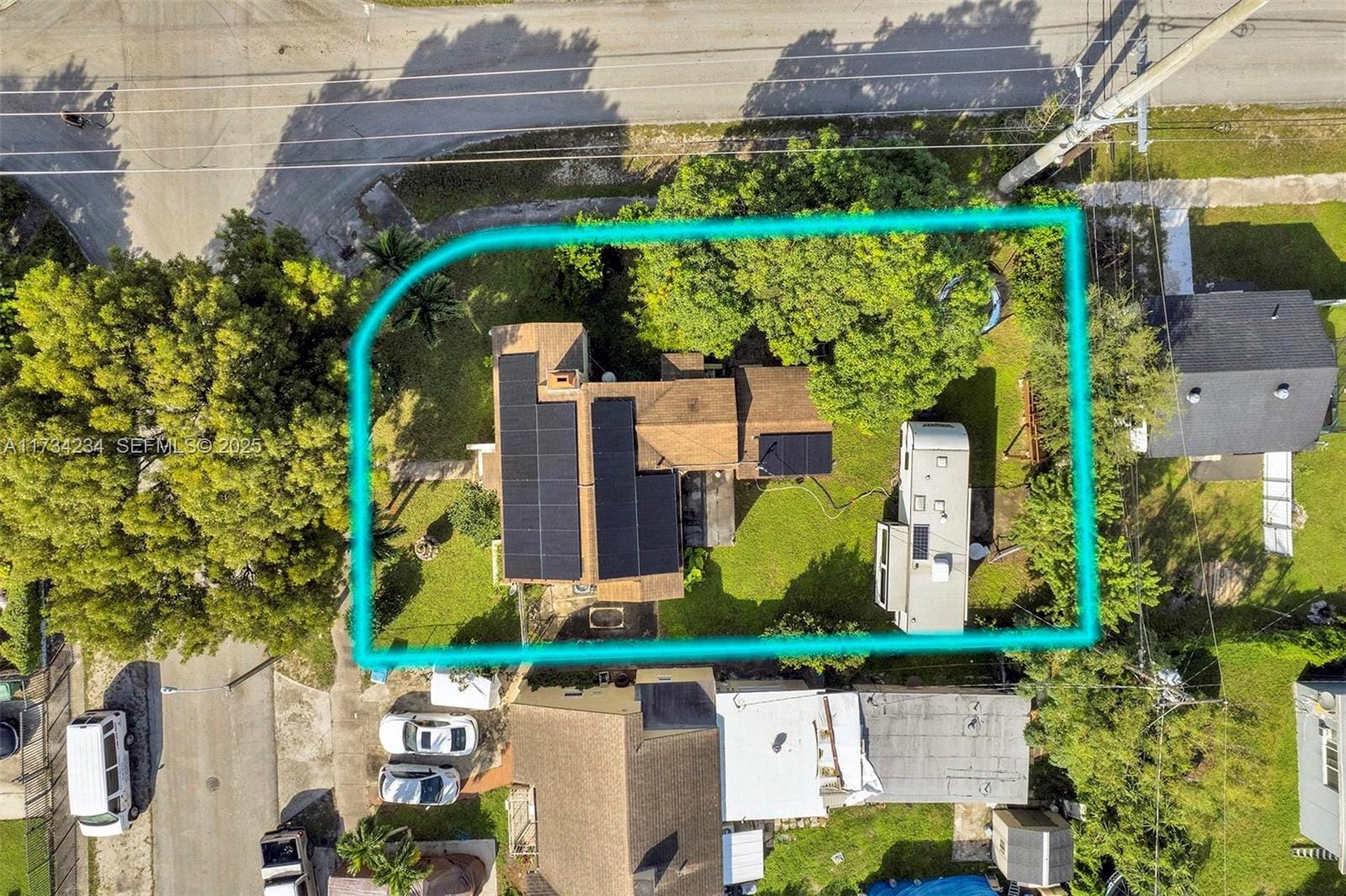 789 NW 76th Street, Miami, FL 33150 photo 3