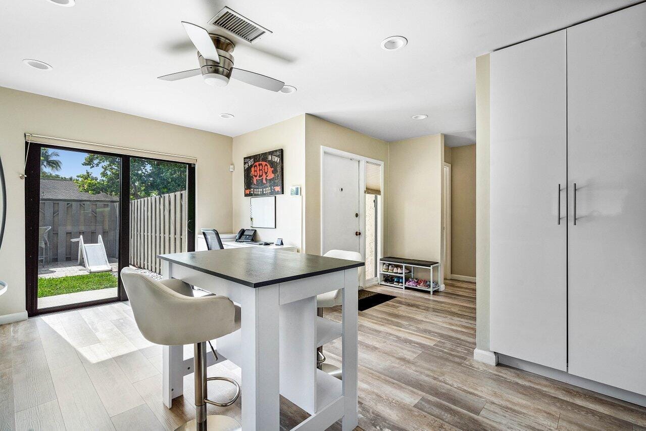 247 Deer Creek Wildwood Circle, Deerfield Beach, FL 33442 photo 4