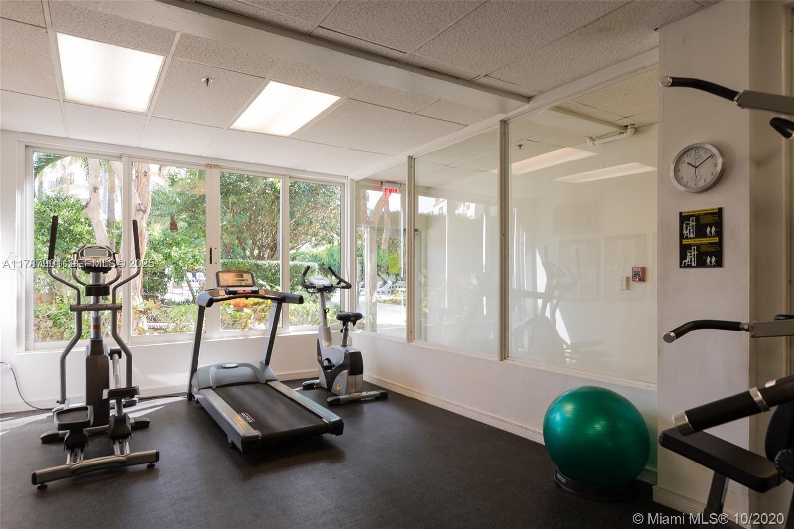 255 W 24th Street 136, Miami Beach, FL 33140 photo 17
