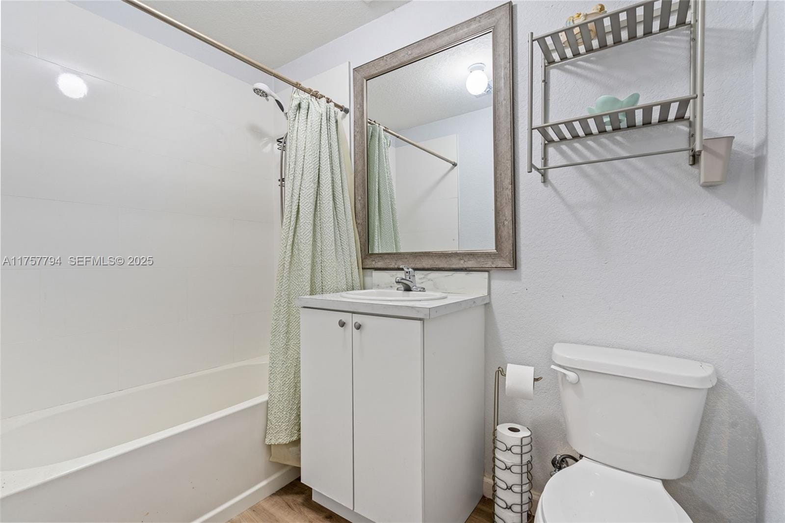 582 SW 2nd Place, Florida City, FL 33034 photo 11