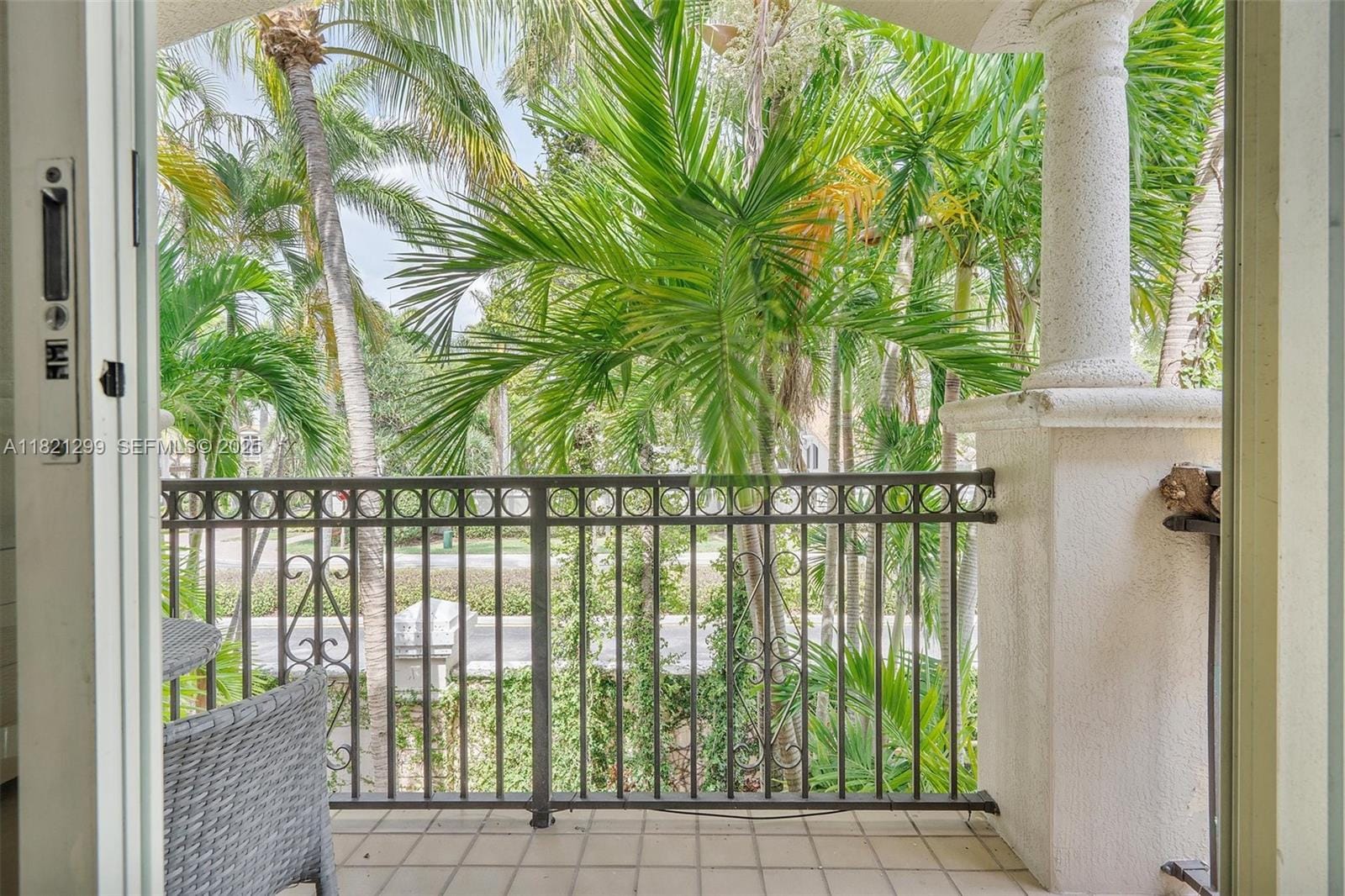 1382 Harbor View W, Hollywood, FL 33019 photo 24
